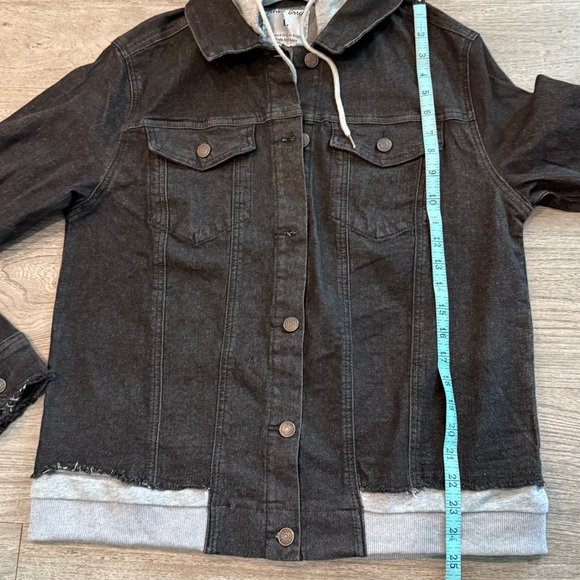 White Birch Black Jean Jacket with Hood NWOT - Picture 6 of 8